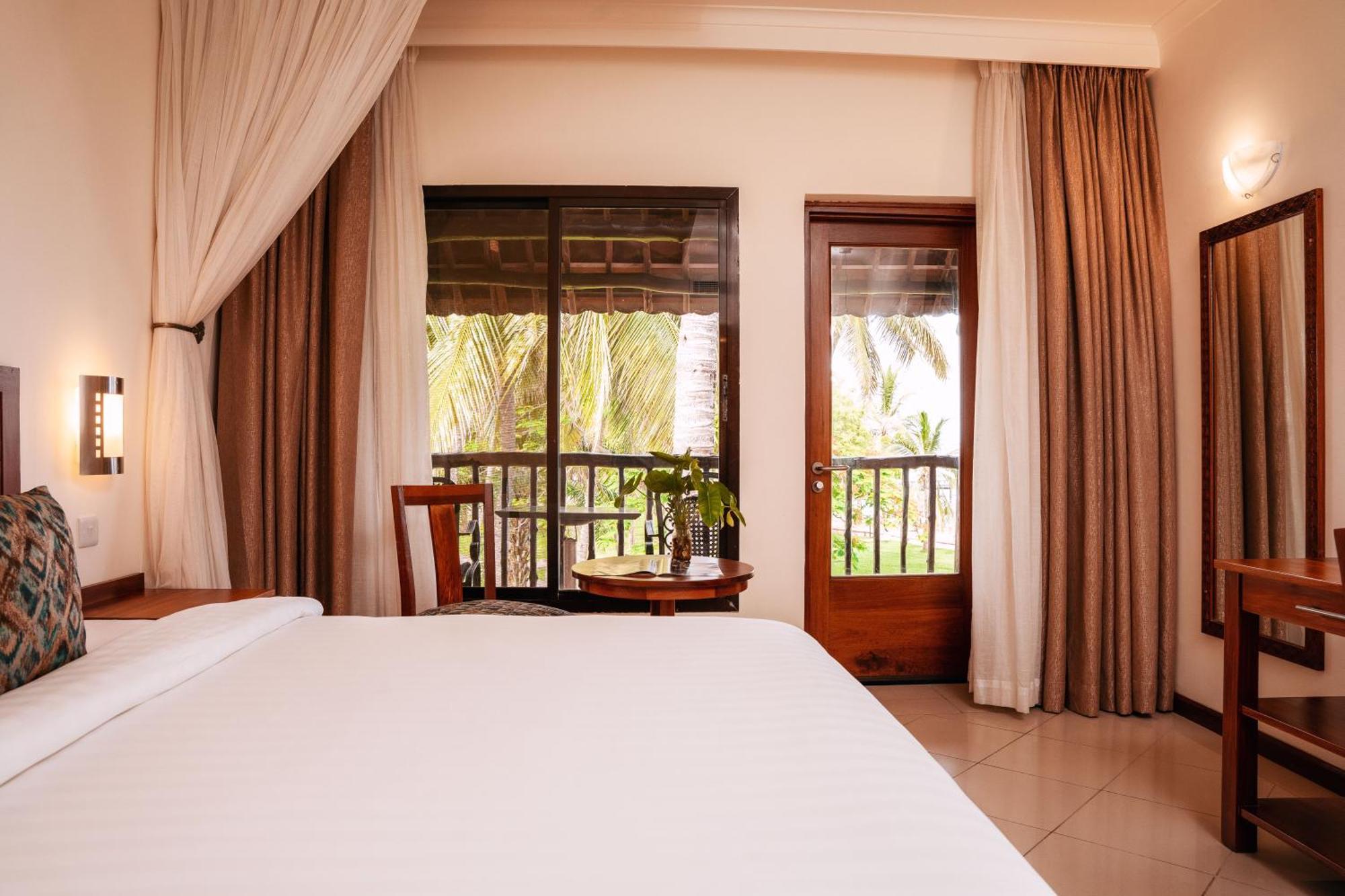 White Sands Hotel Dar es Salaam Ngoại thất bức ảnh