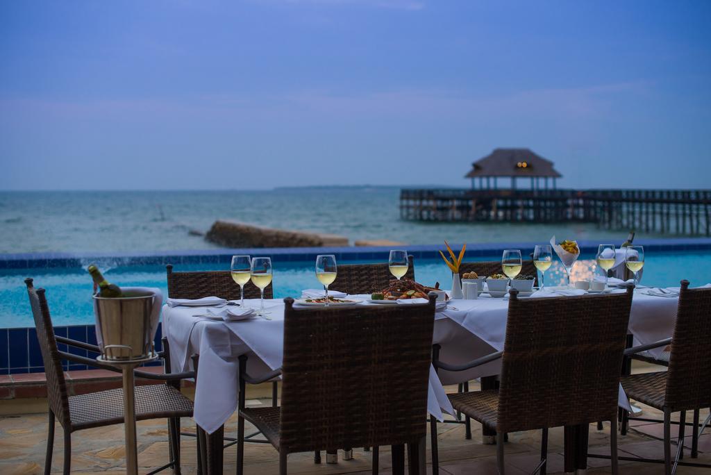 White Sands Hotel Dar es Salaam Ngoại thất bức ảnh