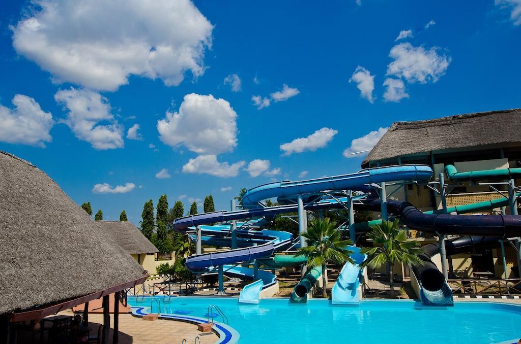 White Sands Hotel Dar es Salaam Ngoại thất bức ảnh